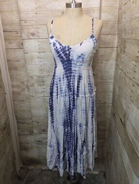 Forever 21 Blue and White Tie-Dye Spaghetti Strap Maxi Dress